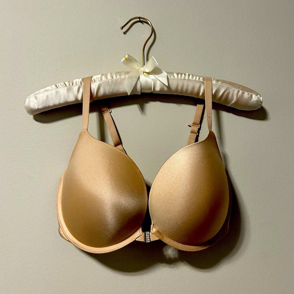La Senza So Sexy - ultimate plunge. Nude t-shirt bra.